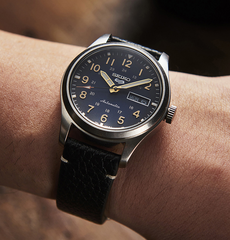 Seiko 5 Automatic Men Day Date Watch